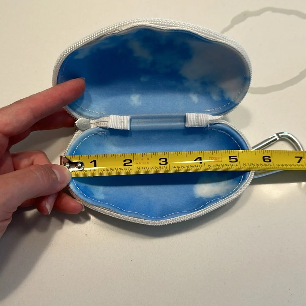 Babiators awesome cloud case zippered hard sunglasses case